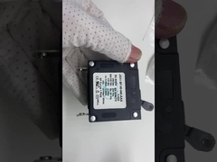 20A ऑटोमोटिव सर्किट ब्रेकर करंट ओवरलोड प्रोटेक्टर टॉगल रीसेट मरीन विंच साउंड बैट