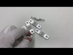 A121601-50A ASTM 125VDC वोल्टेज रेटिंग ऑटोमोटिव ब्लेड फ्यूज ऑटोमोटिव और प्रदर्शन के लिए