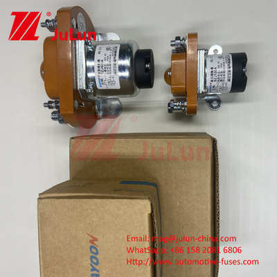 इलेक्ट्रिक स्वीपर डीसी Contactor SZJ100A इलेक्ट्रिक चार पहिया बैटरी उच्च तापमान प्रतिरोध