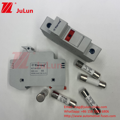 उच्च वोल्टेज सौर फ्यूज 10A~63A सौर फोटोवोल्टिक इन्वर्टर के लिए 500vdc 1000vdc 1500vdc