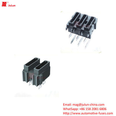 ऑटोमोटिव 32V फ्यूज धारक छोटा अच्छा AMI MIDI 200A 1 पोल / 2 पोल फ्यूज ब्लॉक