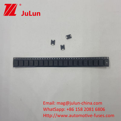 MOV SMD 3325 7D471 अंतरिक्ष की बचत अवशोषक औद्योगिक के लिए बढ़त वोल्टेज
