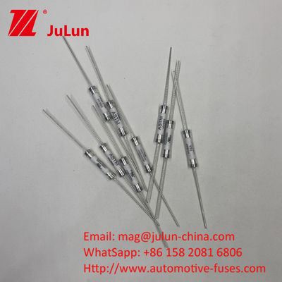 25A 500VDC HV660 ASTM 30kA वोल्टेज 10A - 30A सिरेमिक कॉपर ऑटोमोटिव फ्यूज