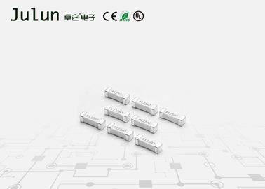 0.5A ~ 2A चिप 600V इलेक्ट्रॉनिक सर्किट बोर्ड फ़्यूज़ 461 श्रृंखला एंटी - सर्ज सरफेस माउंट