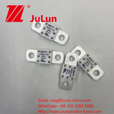 स्क्रू बोल्ट माउंटिंग विधि ASTM A202001 400A 125VDC सिरेमिक वाहन फ्यूज तांबा और क्वार्ट्ज रेत सामग्री