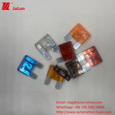 ऑटोमोटिव इलेक्ट्रॉनिक्स ब्लेड कार फ्यूज 50A 32V
