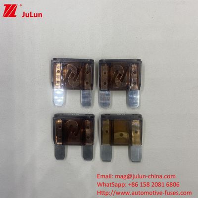 50A 32VDC वोल्टेज रेटिंग ब्लेड कार फ्यूज ऑटोमोटिव
