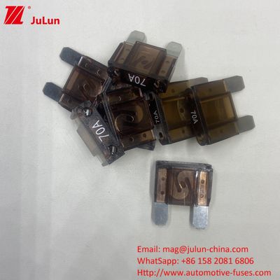 ब्लेड 60A ऑटोमोबाइल इलेक्ट्रॉनिक्स के लिए कार फ्यूज ग्रेड 32V