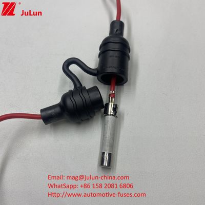 10*38mm सिलेंडरिक फ्यूज वाटरप्रूफ IP68 इनलाइन फ्यूज धारक कवर के साथ यूएल वायर के लिए