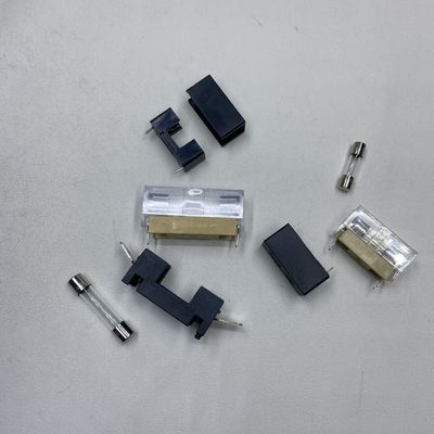 पारदर्शी कवर ग्लास फ्यूज 5X20mm 6x30mm सर्किट सुरक्षा के लिए फ्यूज धारक