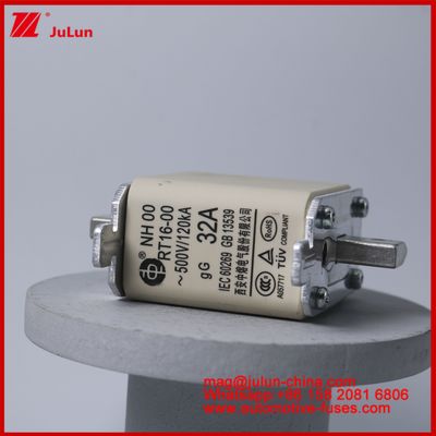 32A 500V NH00 RT16-00 120KA सिरेमिक कार फ्यूज ऑटोमोबाइल ब्लेड माउंट EV / HEV वाहन स्थिति के लिए
