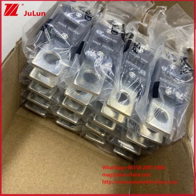 उच्च अवरोधन रेटिंग 450A EV302-5C 5X 100A 150A DC70V कॉम्पैक्ट आकार DC इलेक्ट्रिक कार चार्जिंग सुरक्षा EV के लिए