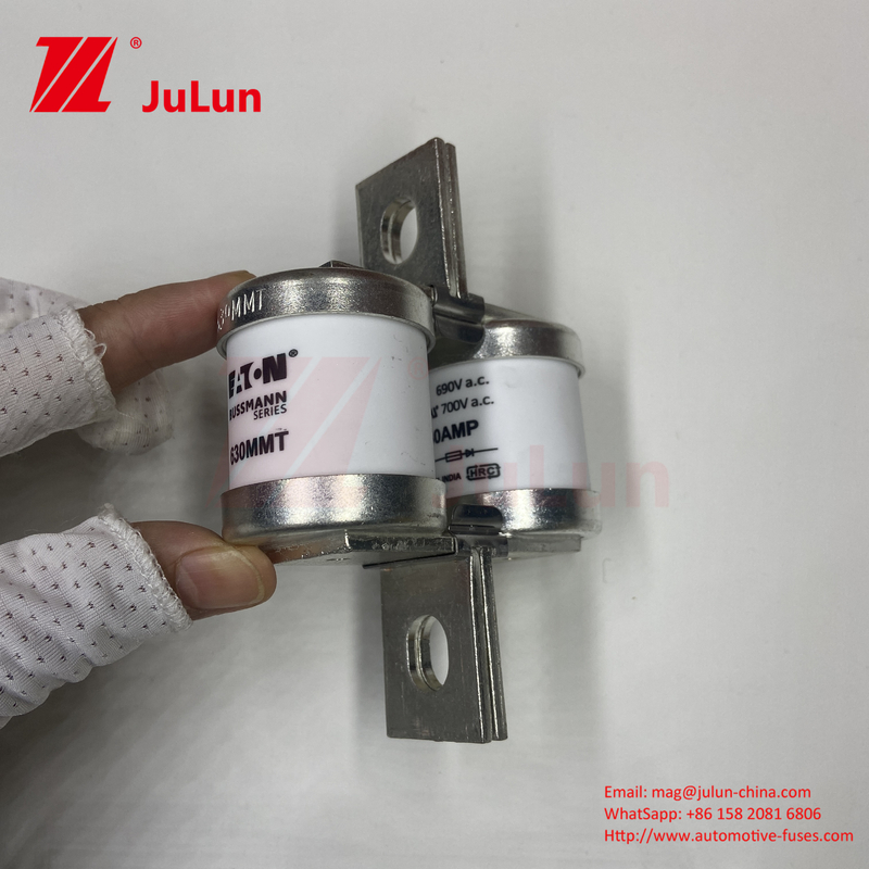 BUSSMANN 630MMT 690V सिरेमिक कॉपर ऑटोमोटिव फ्यूज M6/M8 इंस्टॉलेशन 630A इलेक्ट्रिक करंट सेफ्टी फ्यूज