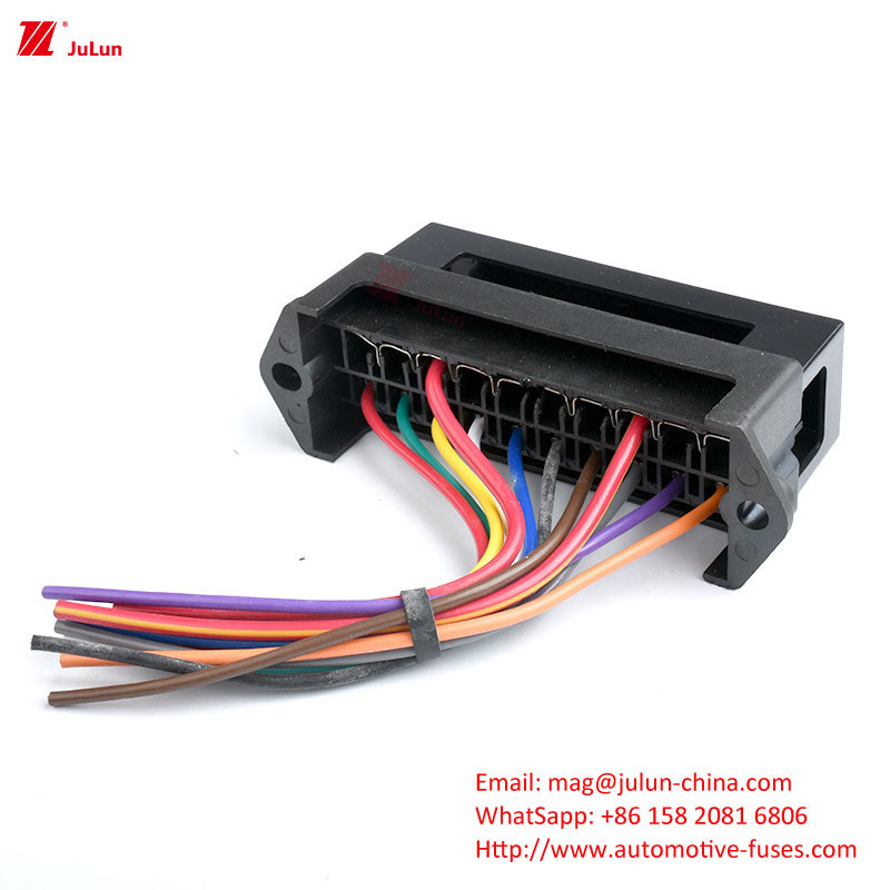 Eu UL मानक ANS ऑटो पार्ट्स इलेक्ट्रॉनिक सर्किट सुरक्षा टर्मिनल वर्तमान 32V30A-500A फ्यूज बॉक्स