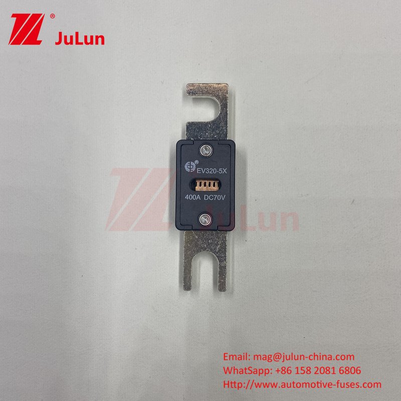 ईवी फ्यूज ISO8820-5 और GB/T31465.5-2015 225A 70VDC BYD इलेक्ट्रिक वाहन के साथ