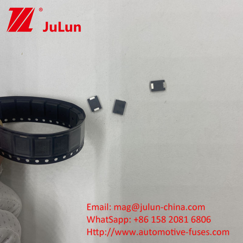 MOV SMD 3325 7D471 अंतरिक्ष की बचत अवशोषक औद्योगिक के लिए बढ़त वोल्टेज