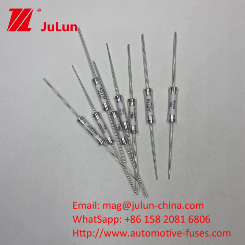 HV660 20A 500VDC ASTM 30KA सिरेमिक एक्टिंग फ्यूज 10A-30A 500VDC पीसीबी होल इंस्टॉलेशन ऑटोमोटिव फ्यूज