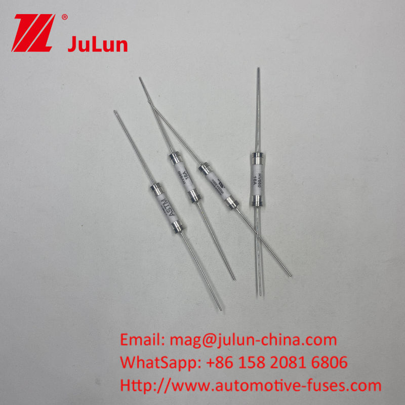 20A 500VCD 6*30mm HV660 एएसटीएम पीसीबी छेद / क्लैंप स्थापना 500VDC सिरेमिक फ्यूज