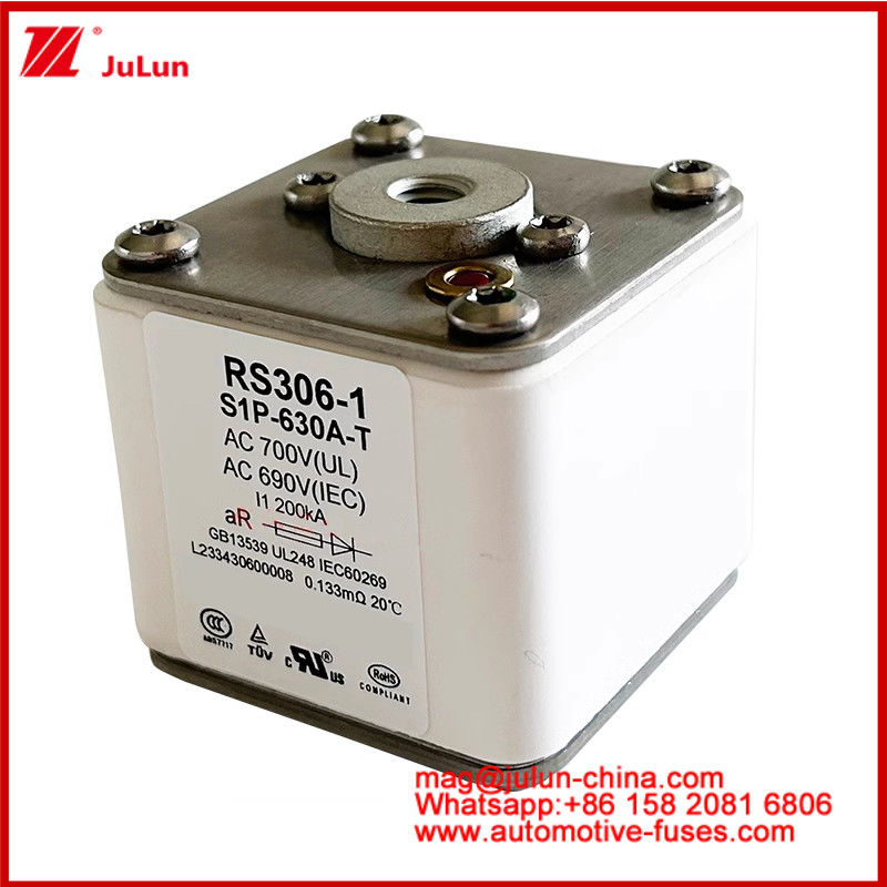 RS306-1 S1P-630A-T AC700 ((UL) Ar AC690V ((IEC) 200KV स्क्वायर कैरेमिक फ्यूज EV या HEV इलेक्ट्रिक वाहन ट्रैक्शन