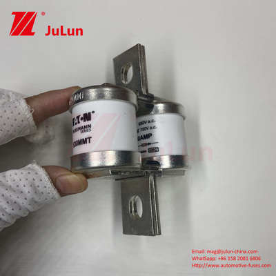 BUSSMANN 630MMT 690V सिरेमिक कॉपर ऑटोमोटिव फ्यूज M6/M8 इंस्टॉलेशन 630A इलेक्ट्रिक करंट सेफ्टी फ्यूज