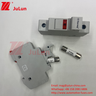 10x38mm 32A सिल्वर एलिमेंट सोलर फ्यूज फॉर फोटोवोल्टिक RT18-32X 10*38mm सिलिंड्रिकल फ्यूज होल्डर के साथ 32A 690V कम