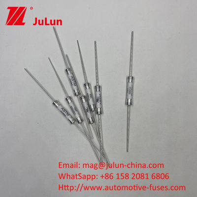 25A 500VDC HV660 ASTM 30kA वोल्टेज 10A - 30A सिरेमिक कॉपर ऑटोमोटिव फ्यूज