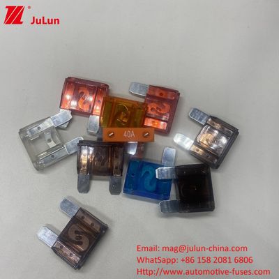 50A 32VDC वोल्टेज रेटिंग ब्लेड कार फ्यूज ऑटोमोटिव
