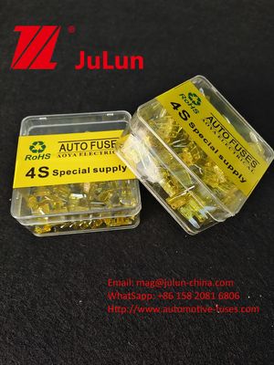 ऑटोमोटिव ब्लेड 30A 32V फ्यूज स्थिर और प्रदर्शन के लिए 0899 0999 0299 MINI MAXI