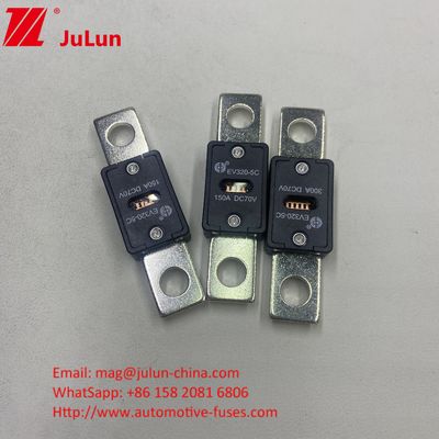 150A 70VDC EV320-5X सिरेमिक ऑटोमोटिव फ्यूज क्वार्ट्ज रेत विद्युत विशेषताएं 1.0In 4 घंटे 3.0In 10s अधिकतम